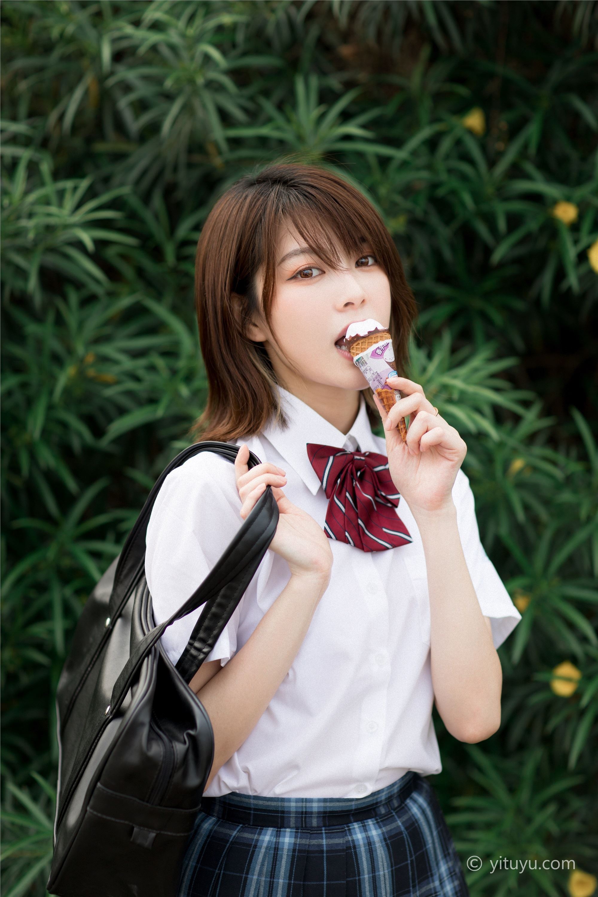 YITUYU艺图语  2021.05.17 人间四月天 珺珺